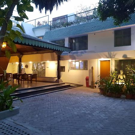 Hanu Reddy Residences Poes Garden Chennai Extérieur photo