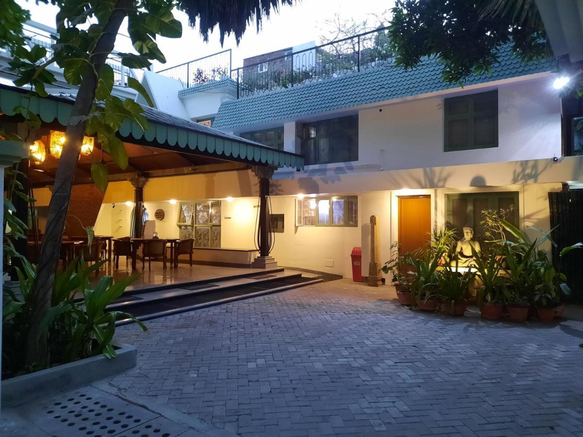 Hanu Reddy Residences Poes Garden Chennai Extérieur photo