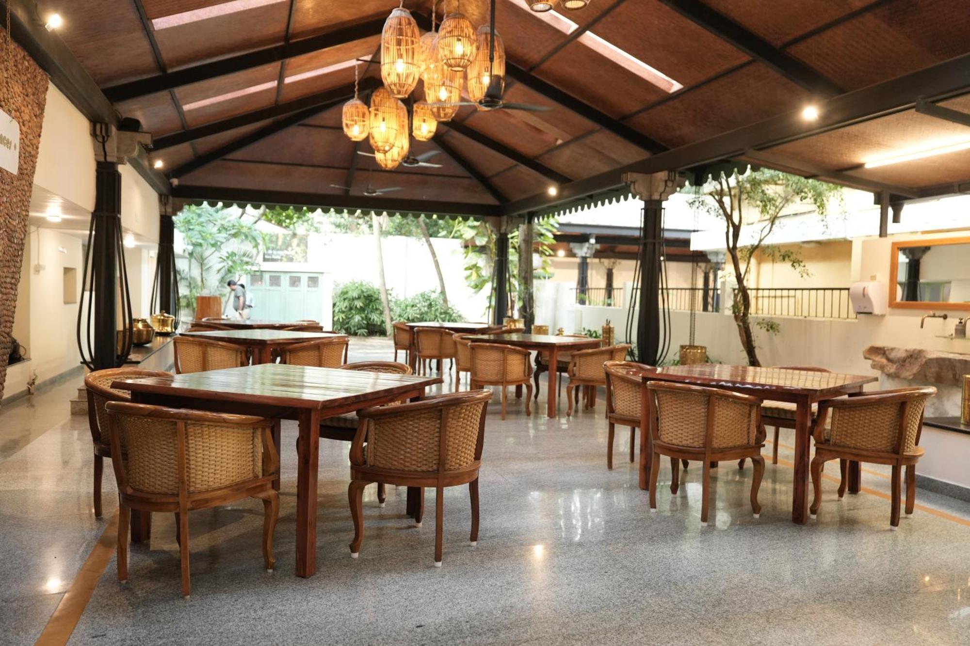 Hanu Reddy Residences Poes Garden Chennai Extérieur photo