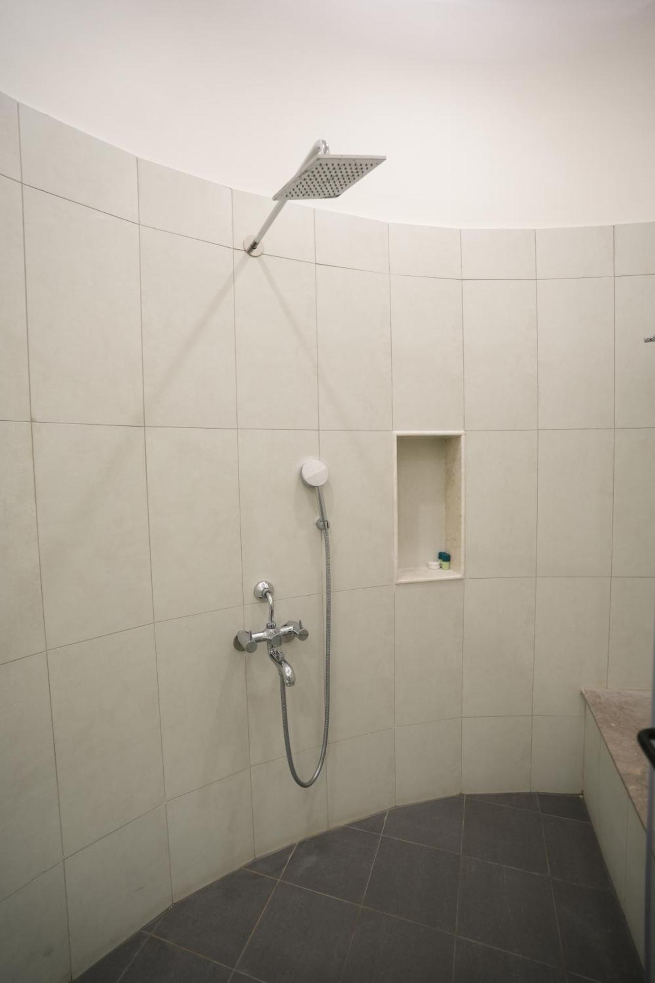 Hanu Reddy Residences Poes Garden Chennai Extérieur photo
