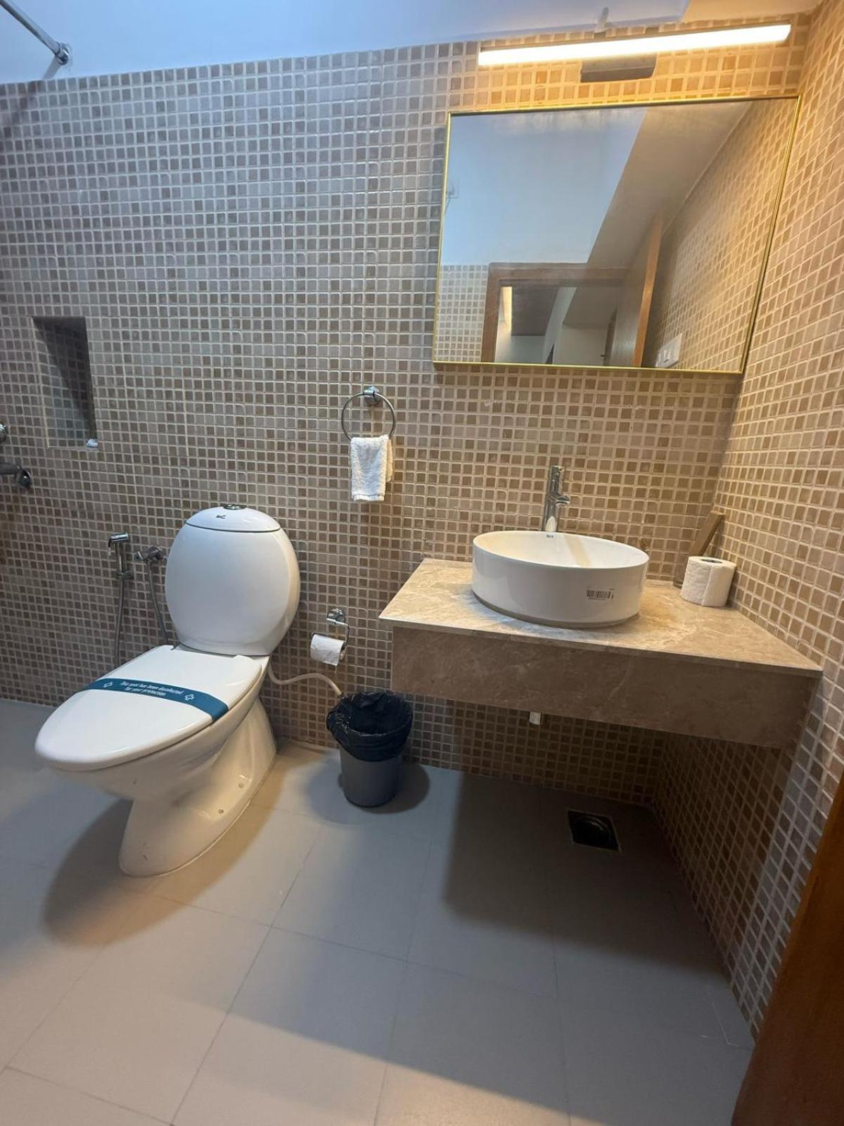 Hanu Reddy Residences Poes Garden Chennai Extérieur photo