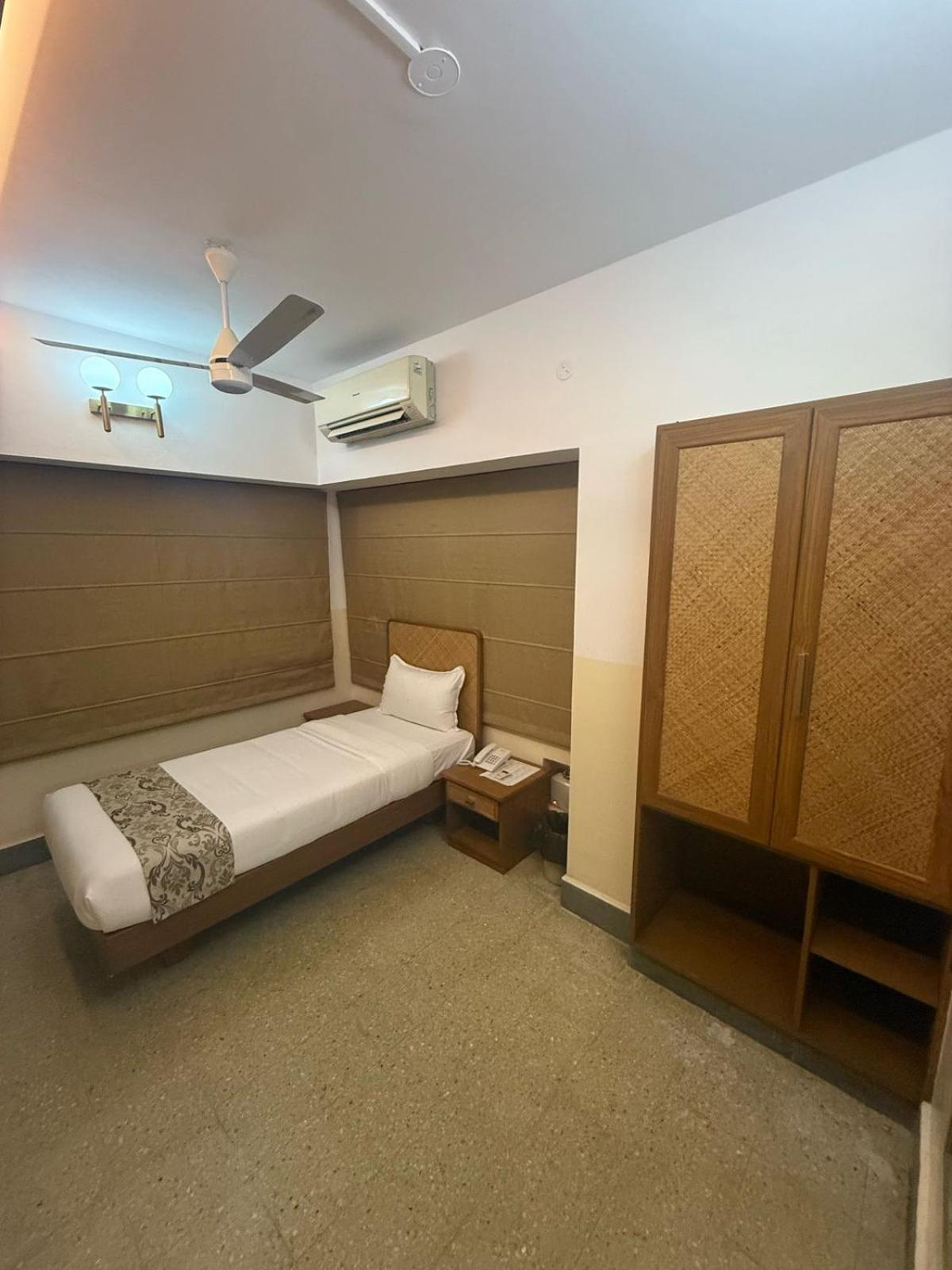 Hanu Reddy Residences Poes Garden Chennai Extérieur photo