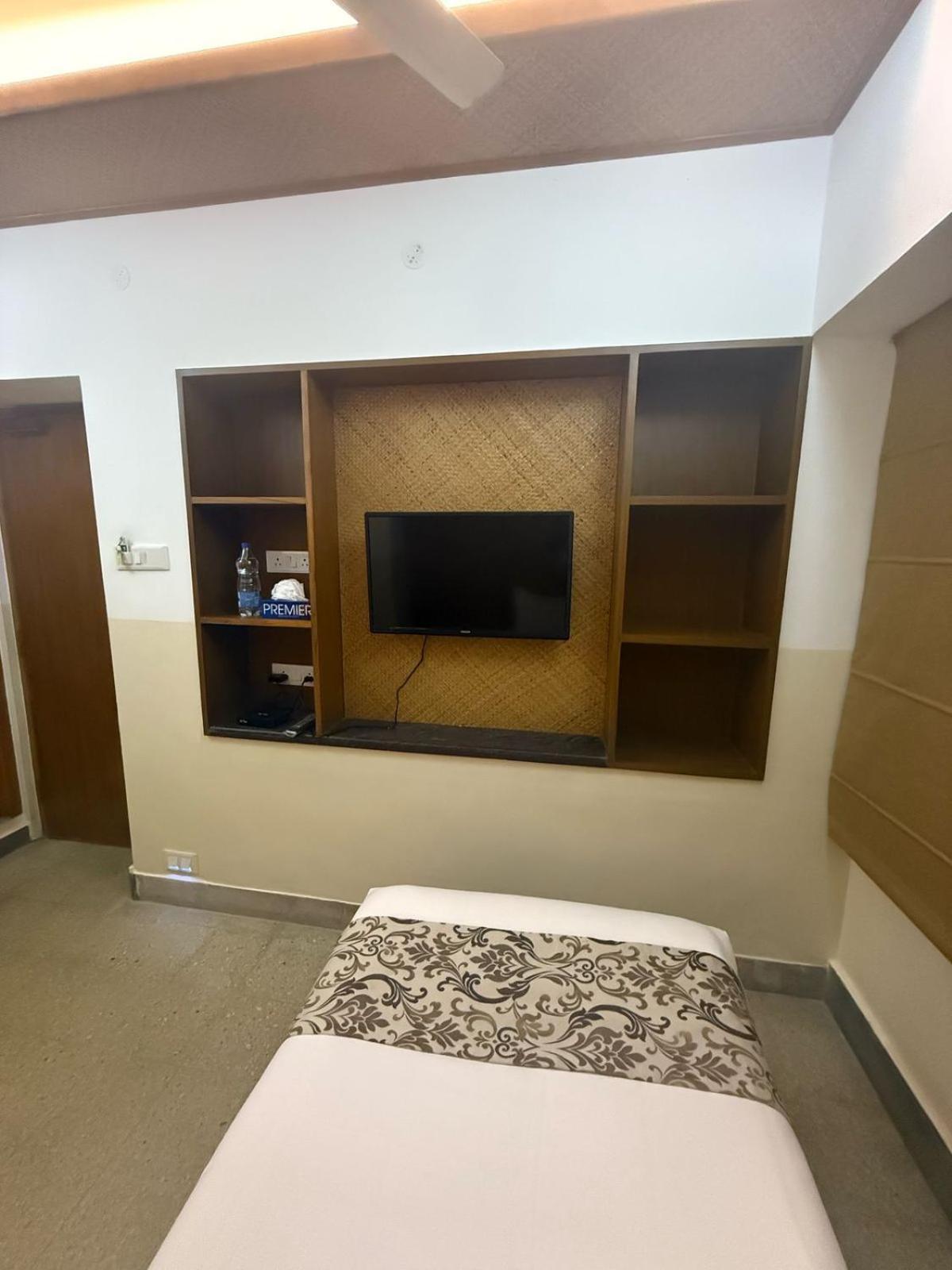 Hanu Reddy Residences Poes Garden Chennai Extérieur photo
