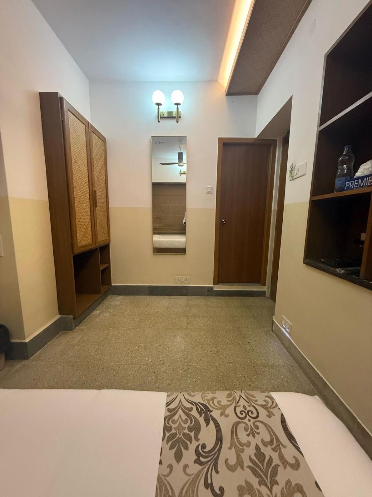 Hanu Reddy Residences Poes Garden Chennai Extérieur photo