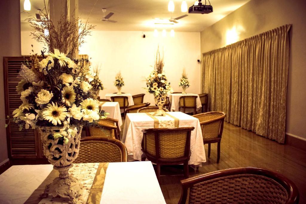 Hanu Reddy Residences Poes Garden Chennai Extérieur photo